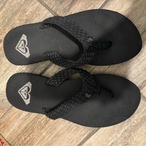 Roxy Black Braided Sandals